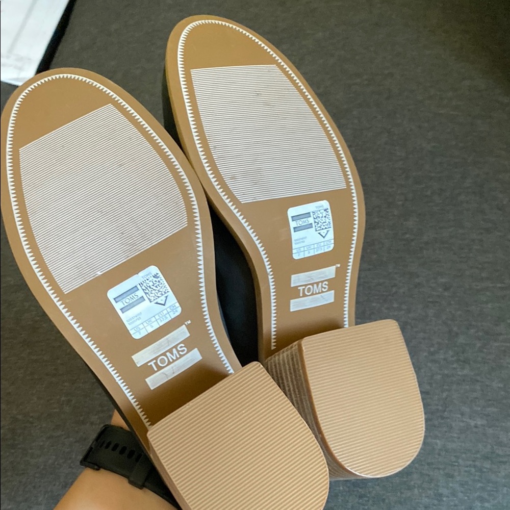 TOMS Leila Black Leather Slingback Mules size 7 - Picture 5 of 12